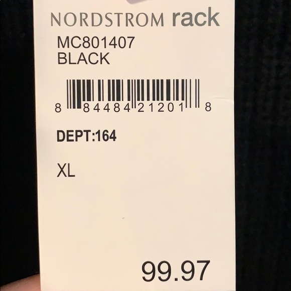 Black Rabbit Fur Vest - Picture 4 of 6